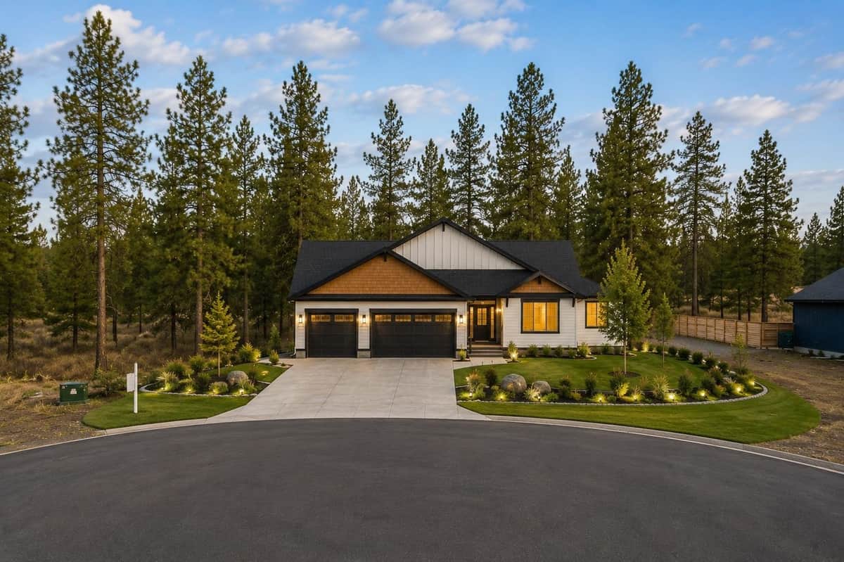 3819 W Cliffside Ln thumbnail 2