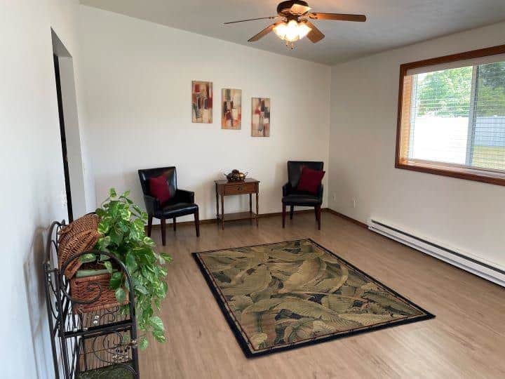 15404 E 9th Ave thumbnail 10