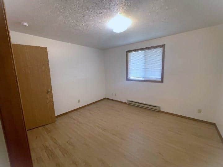 15404 E 9th Ave thumbnail 12
