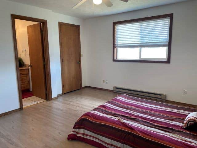 15404 E 9th Ave thumbnail 16