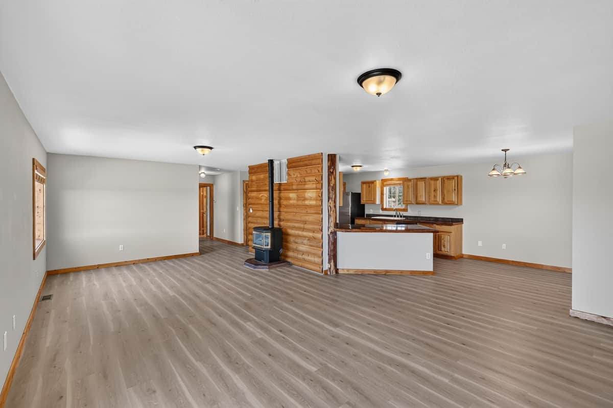 6225 N Malvern Rd thumbnail 12