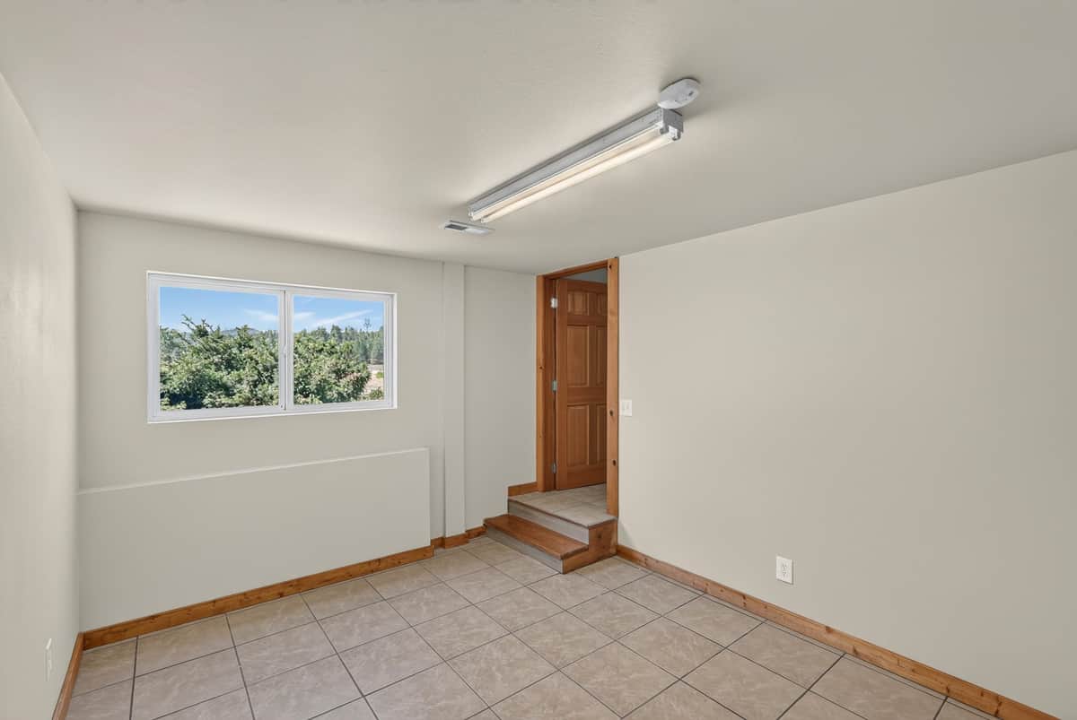 6225 N Malvern Rd thumbnail 28