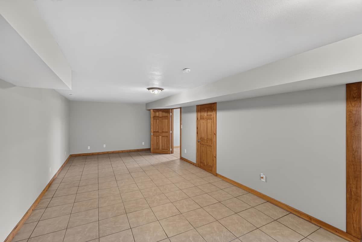 6225 N Malvern Rd thumbnail 30