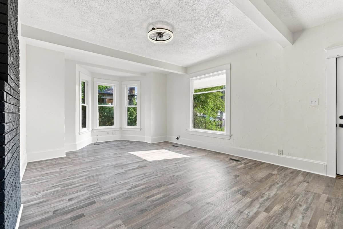 2427 N Standard St thumbnail 4