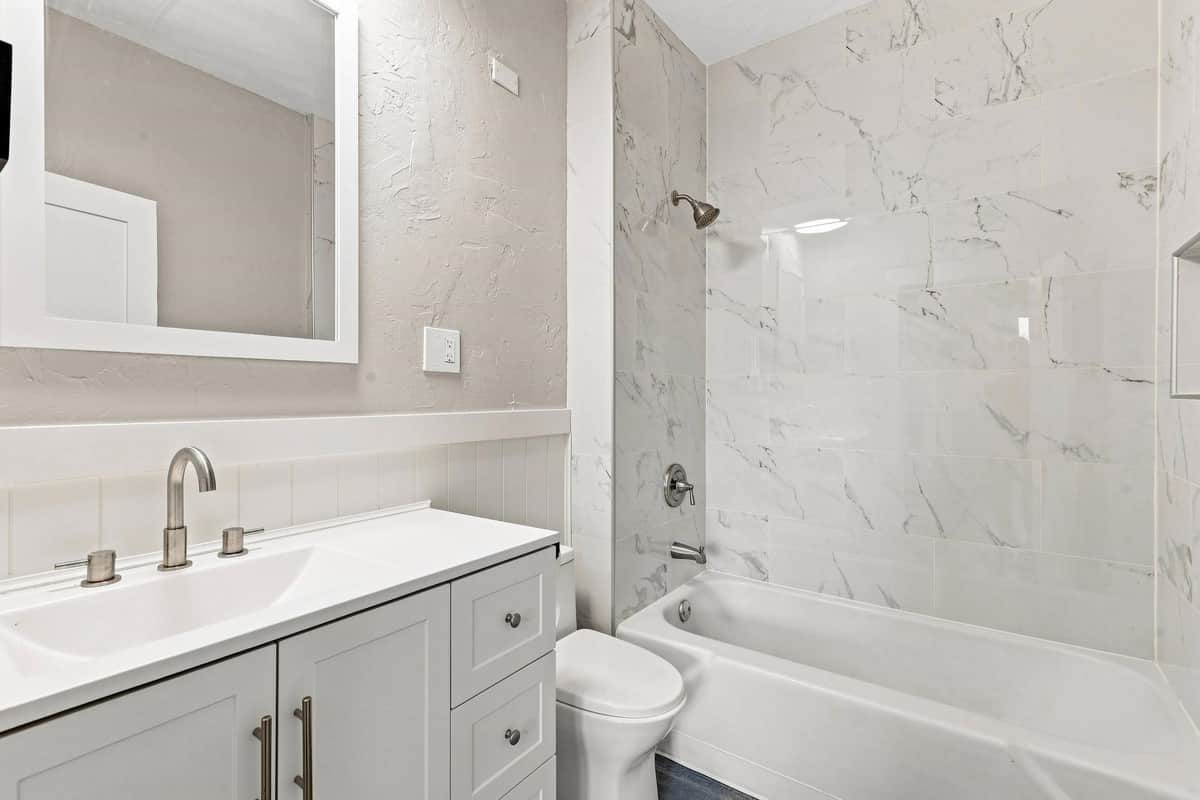 2427 N Standard St thumbnail 18