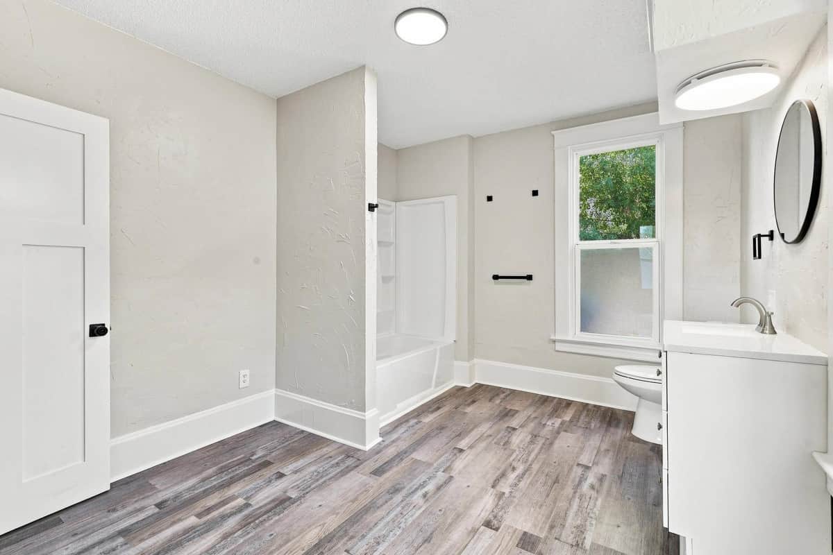 2427 N Standard St thumbnail 21