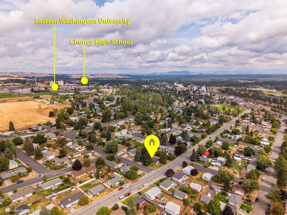 405 Dubois St thumbnail 34