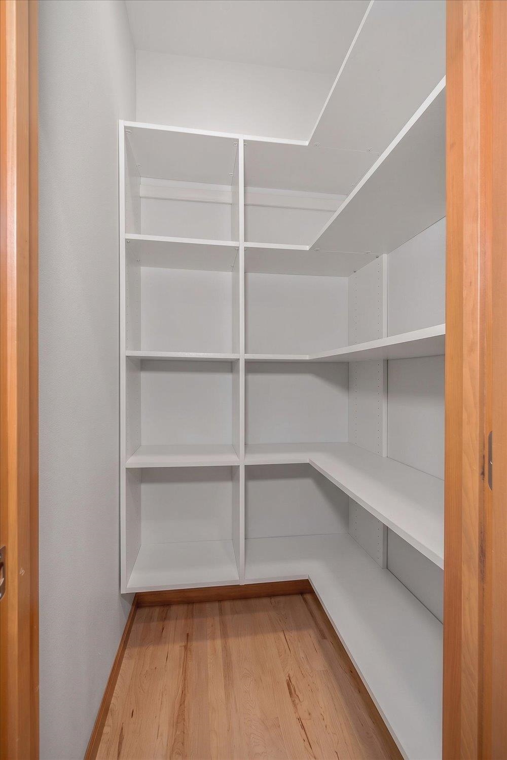2212 E 51st Ln thumbnail 14