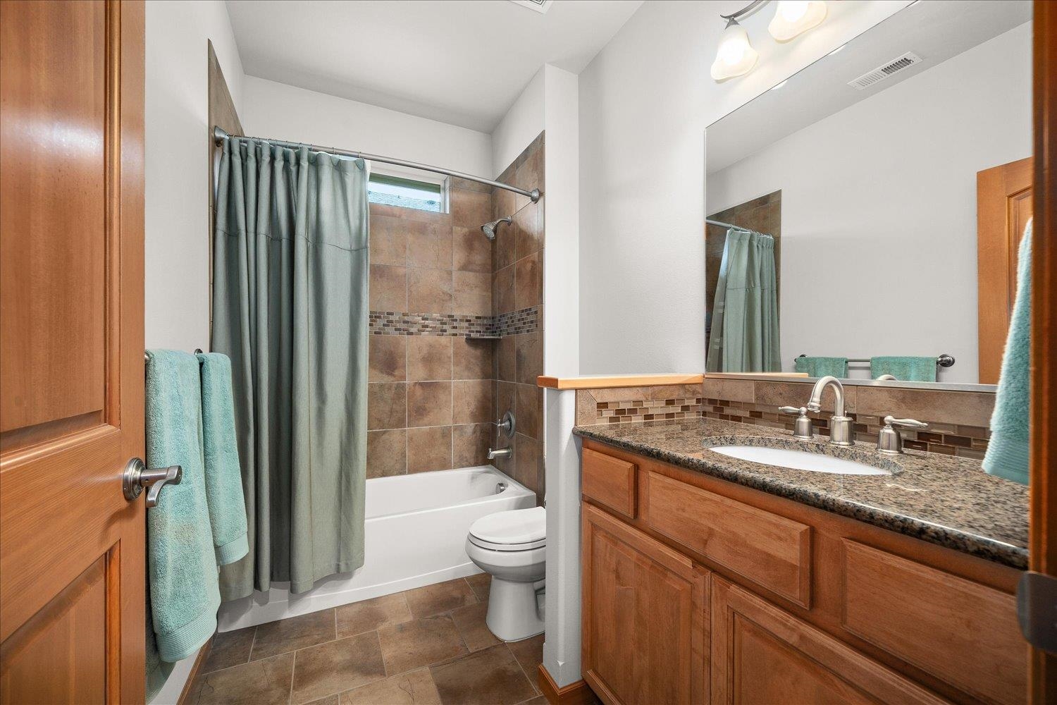 2212 E 51st Ln thumbnail 20