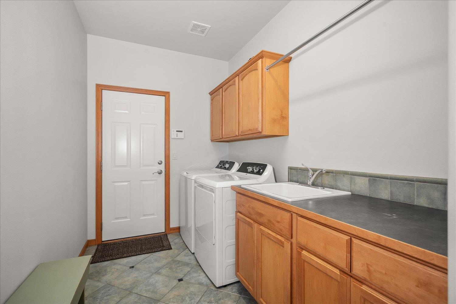 2212 E 51st Ln thumbnail 23