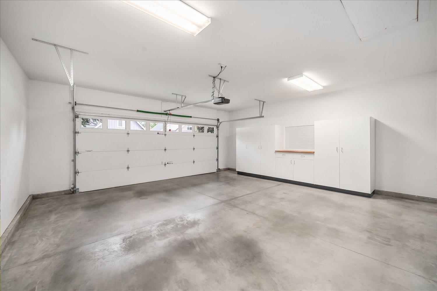 2212 E 51st Ln thumbnail 24