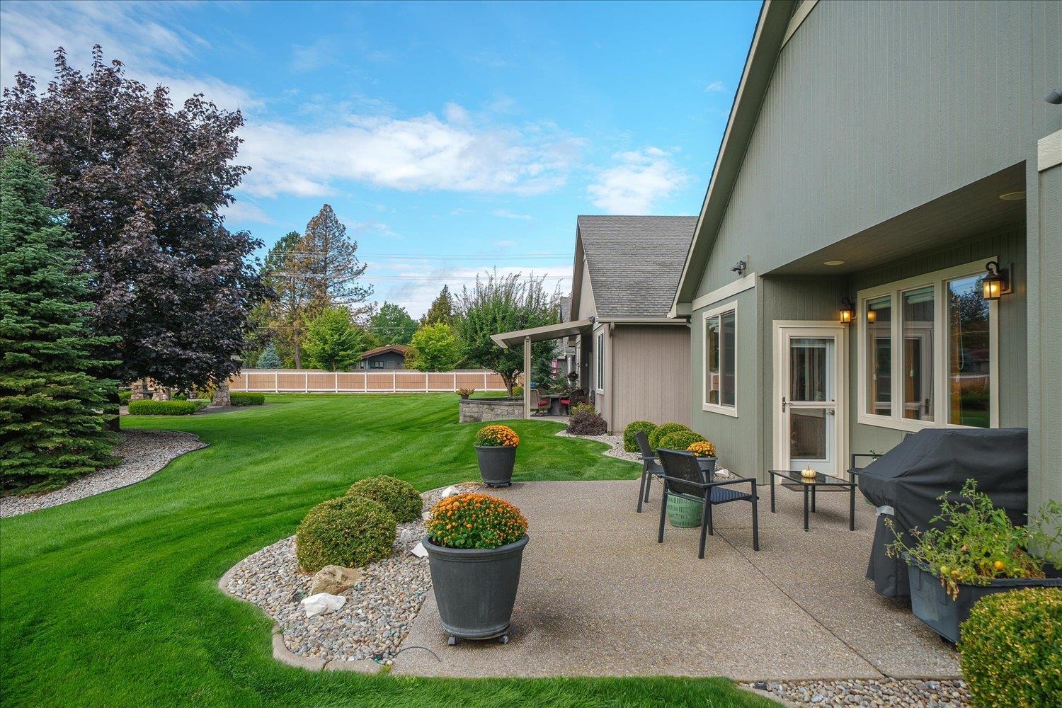 2212 E 51st Ln thumbnail 28