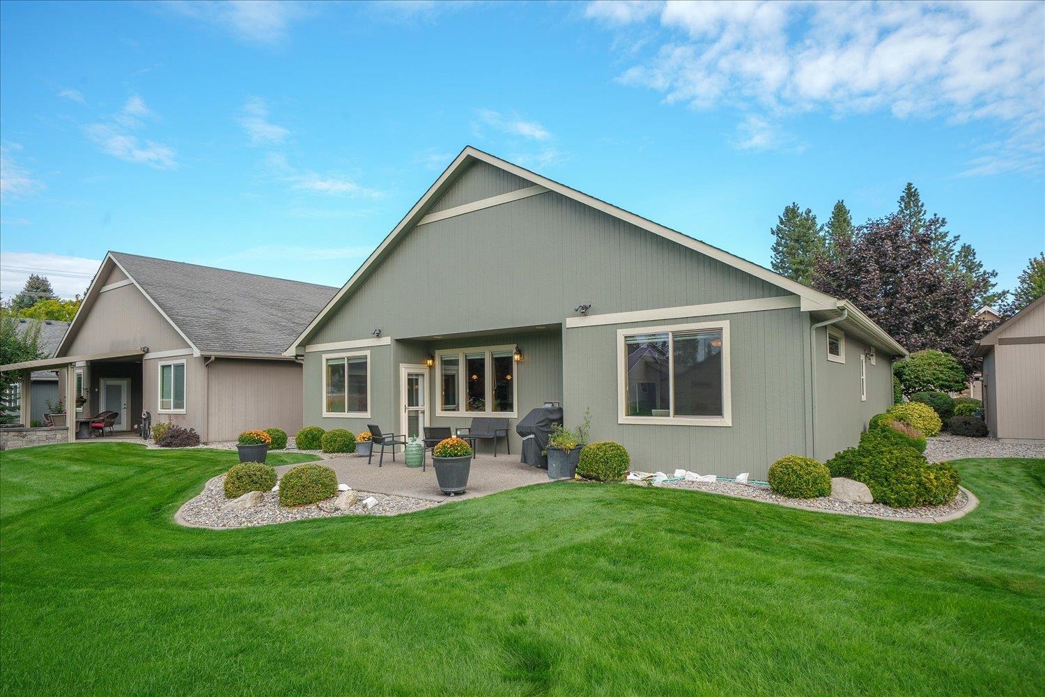 2212 E 51st Ln thumbnail 33