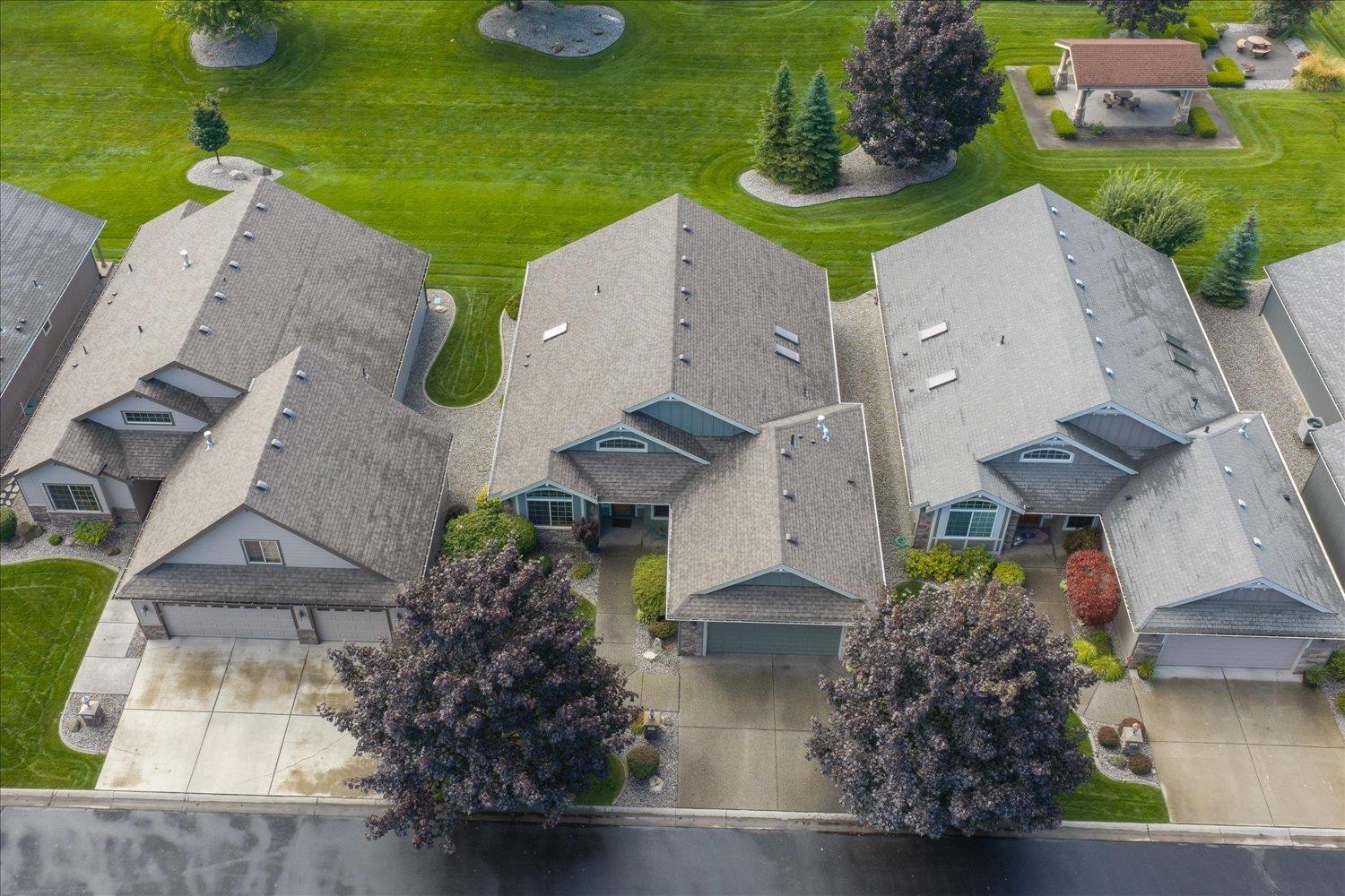 2212 E 51st Ln thumbnail 38