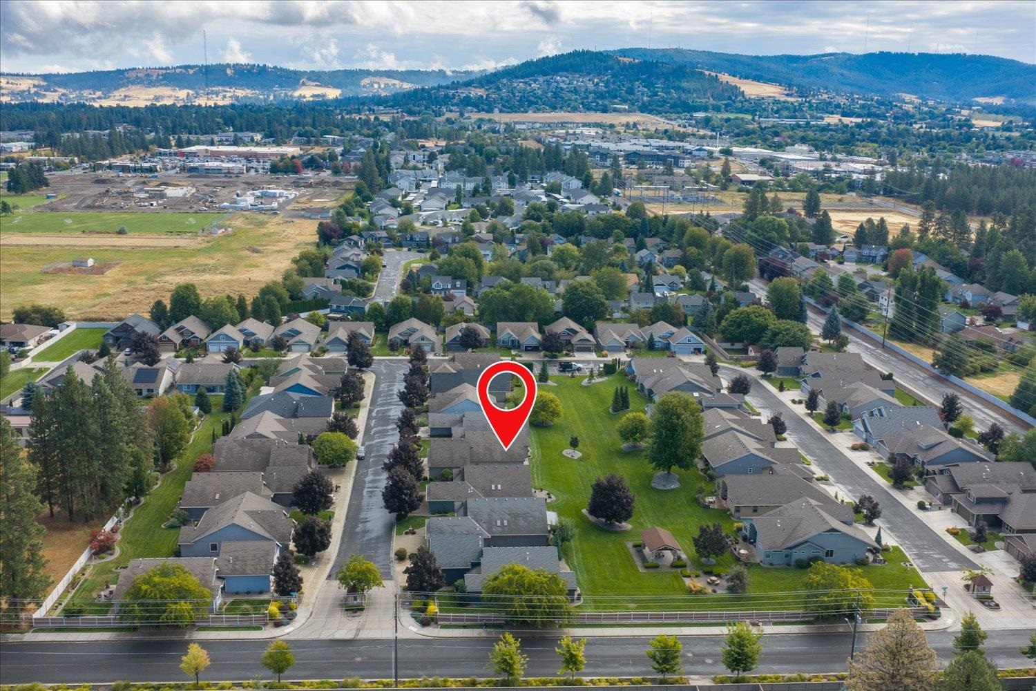 2212 E 51st Ln thumbnail 46