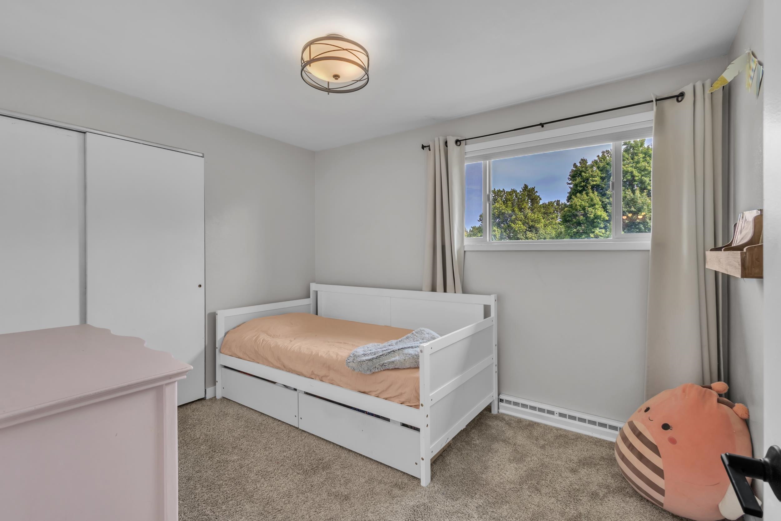 12022 E Skyview Ave thumbnail 24