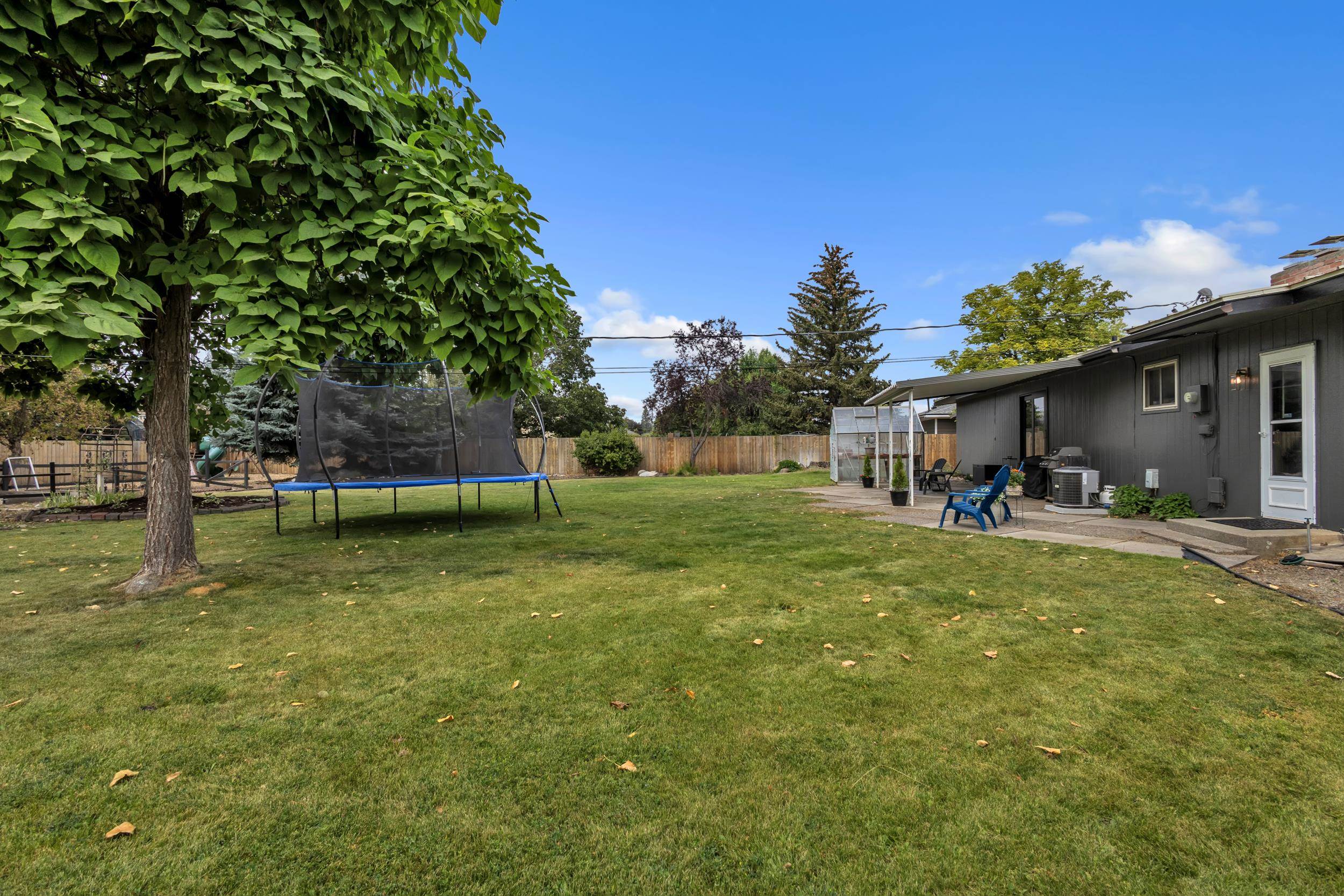 12022 E Skyview Ave thumbnail 42