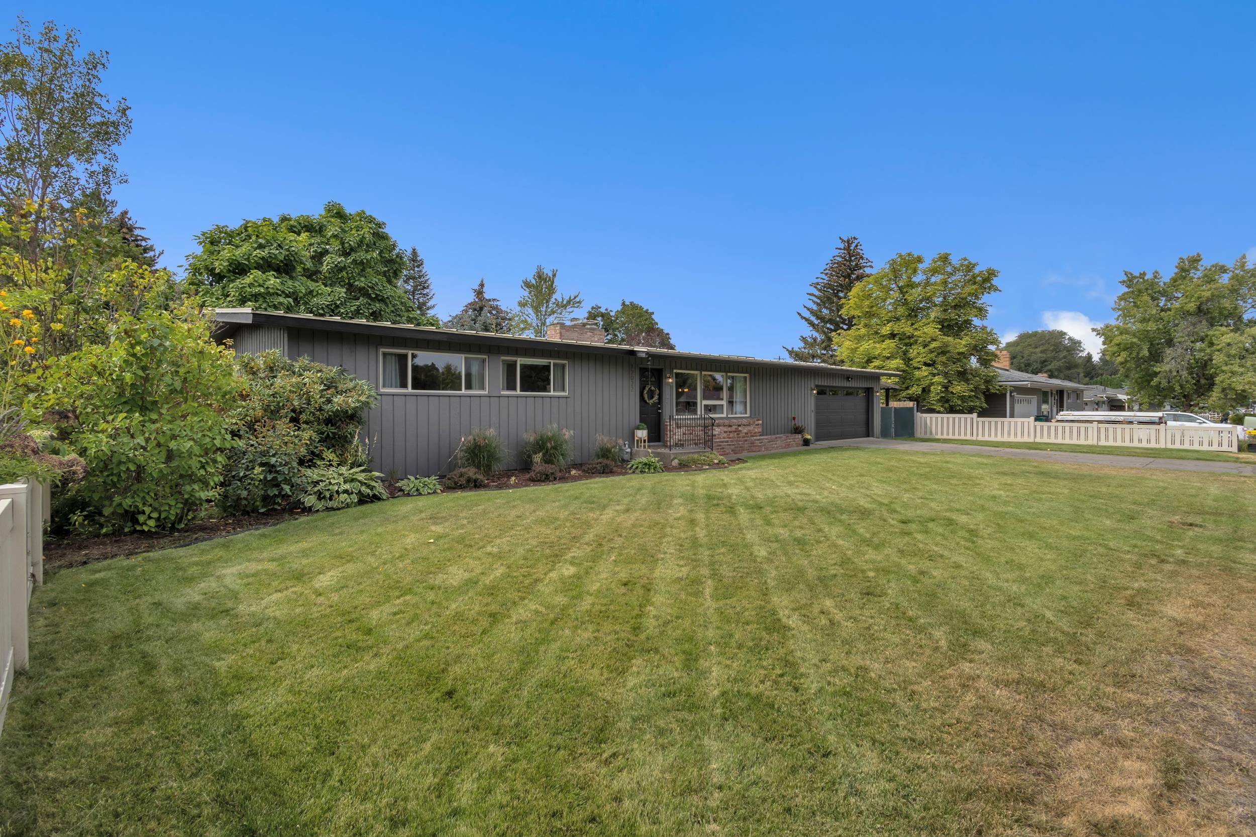 12022 E Skyview Ave thumbnail 2
