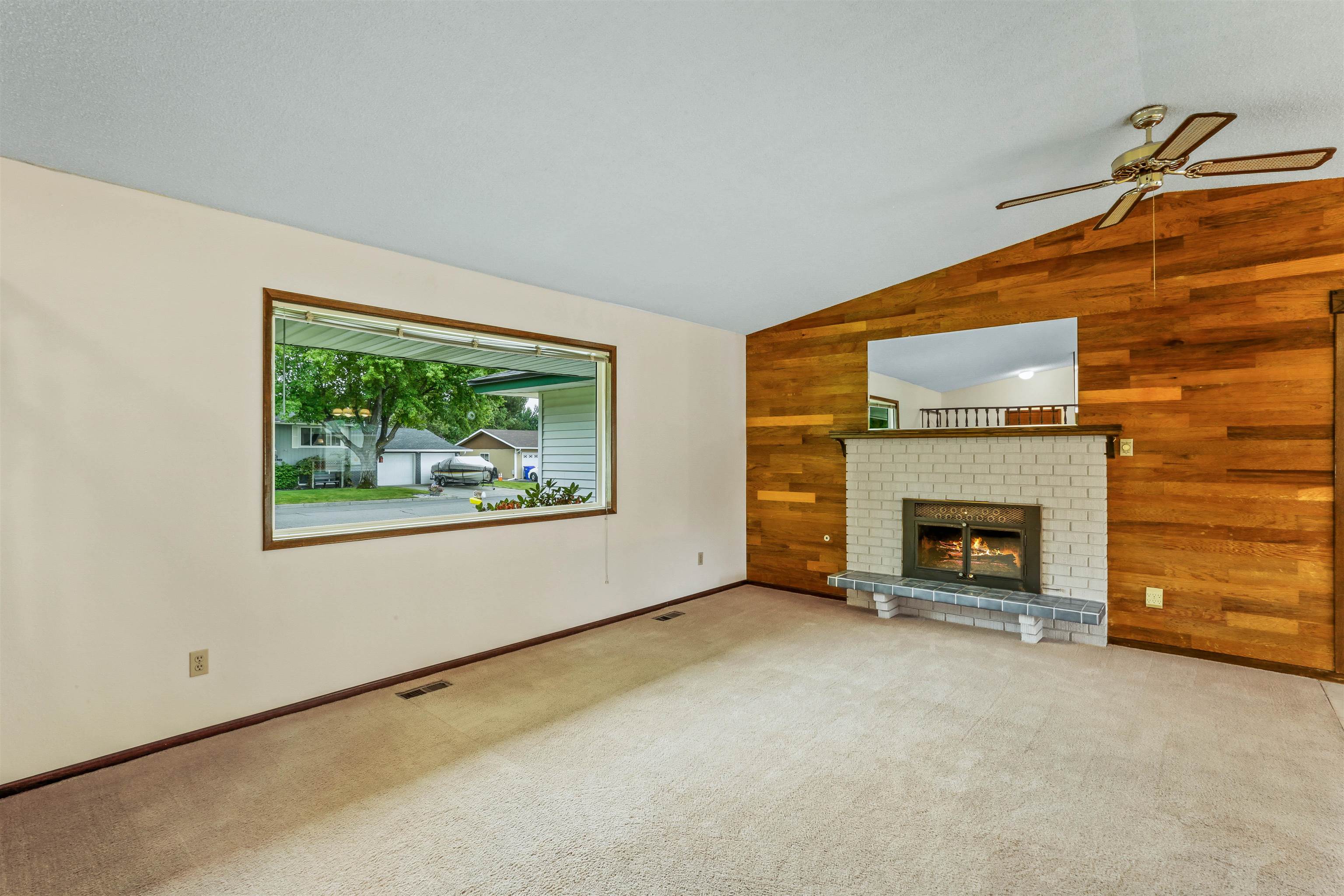 2304 S Bannen Rd thumbnail 2