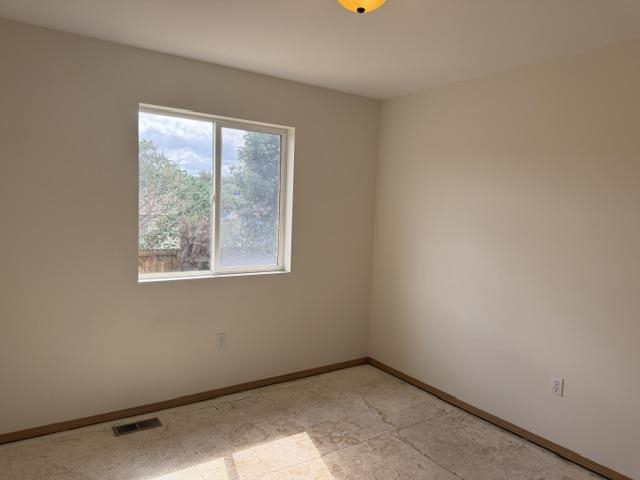 12407 W Chandler Ave thumbnail 7