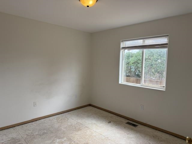 12407 W Chandler Ave thumbnail 10