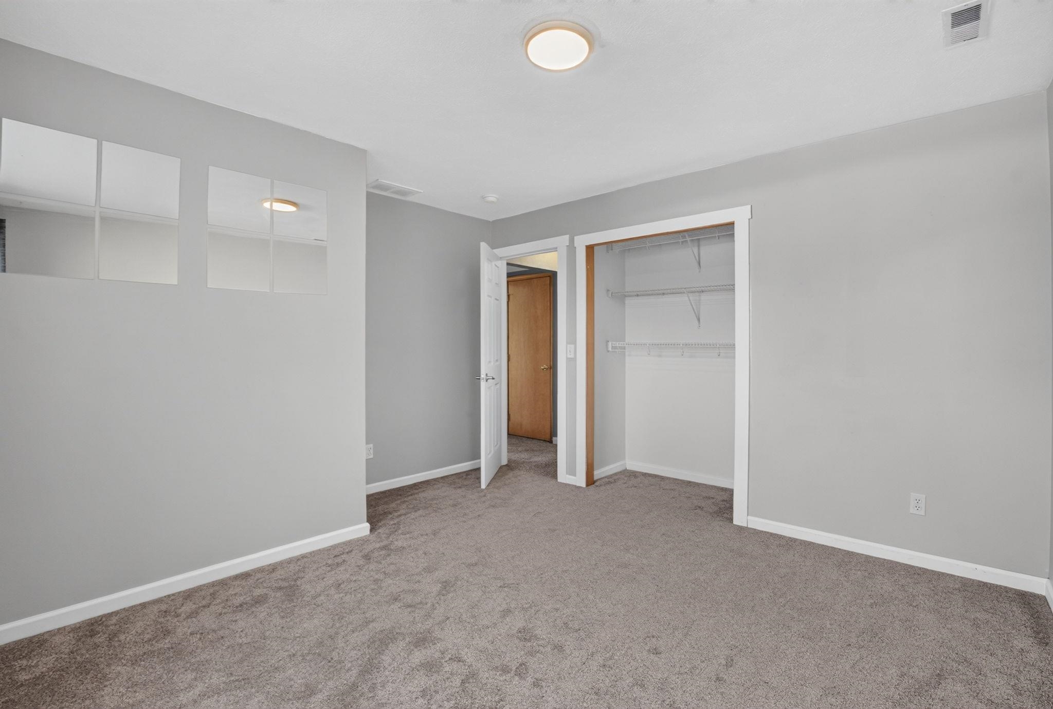 18020 N Addison Ct thumbnail 27