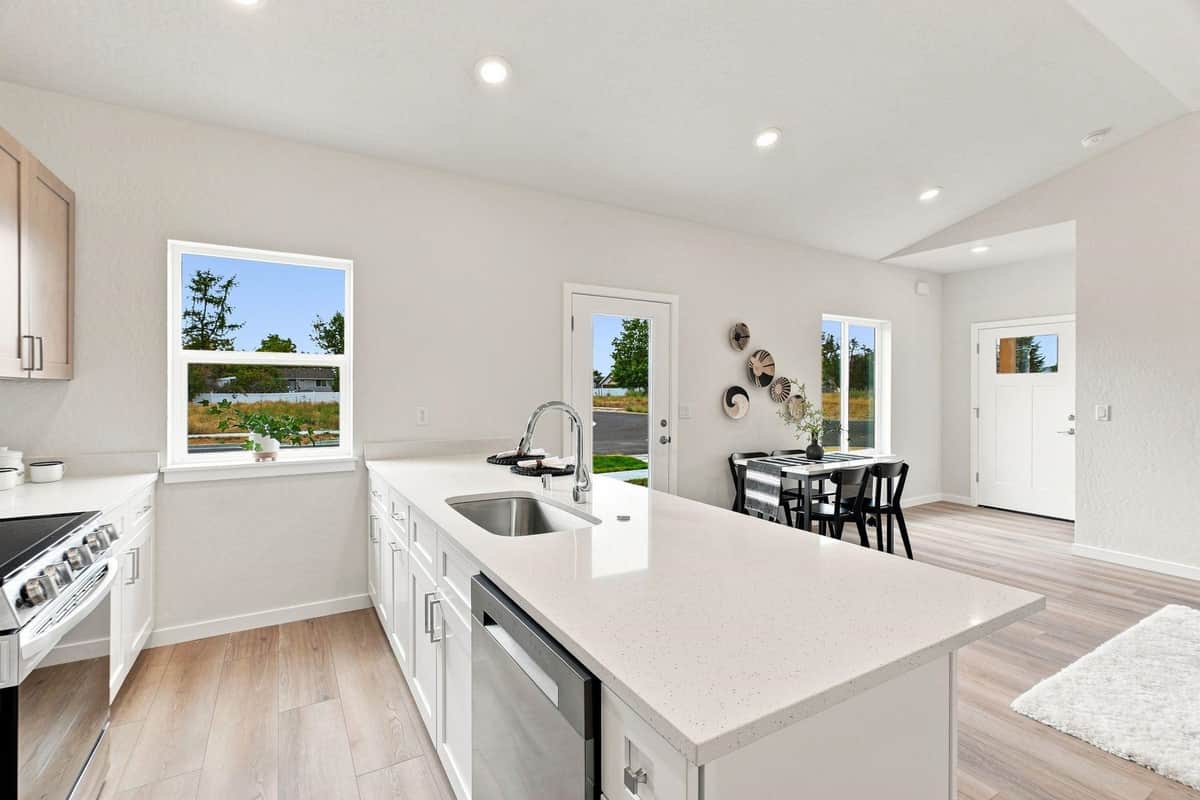 1320 S Marigold Rd thumbnail 8