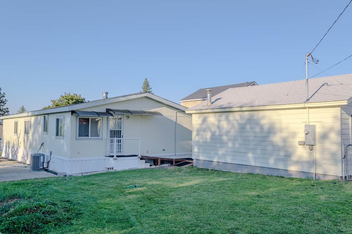 7304 E 5th Ave thumbnail 2