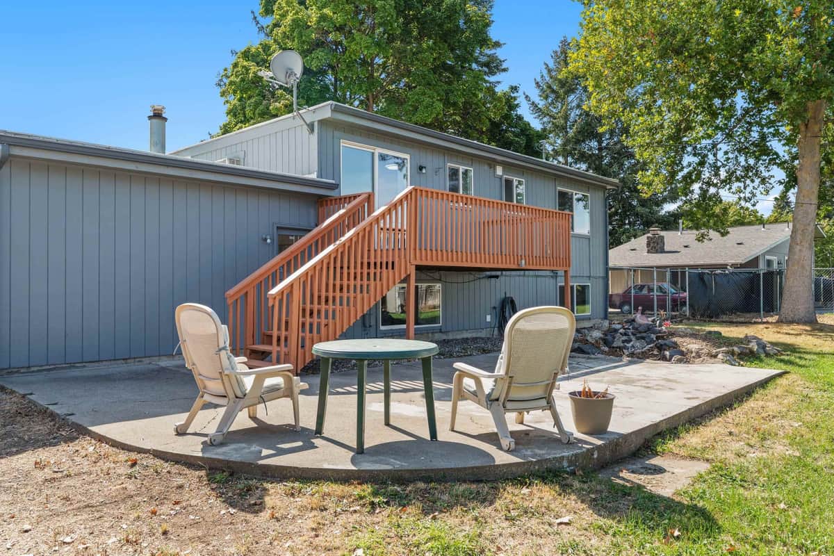 12505 E 31st Ave thumbnail 36
