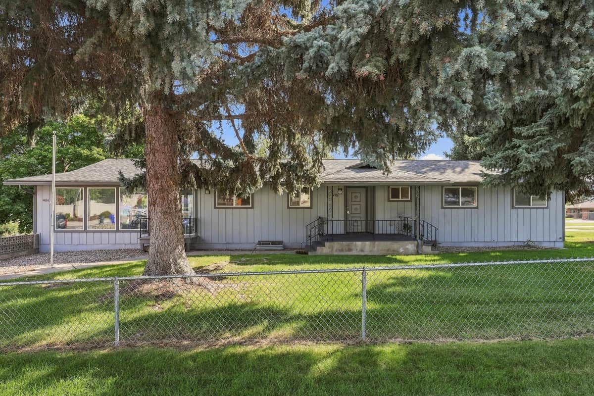 14706 E 24th Ave thumbnail 7