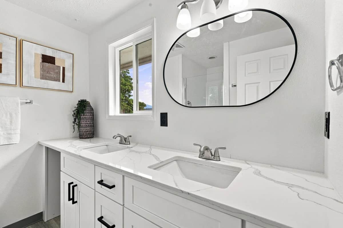 14706 E 24th Ave thumbnail 5
