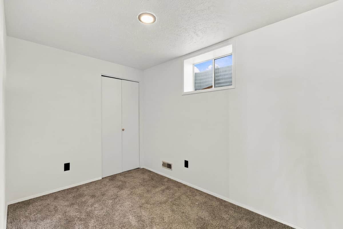 14706 E 24th Ave thumbnail 25
