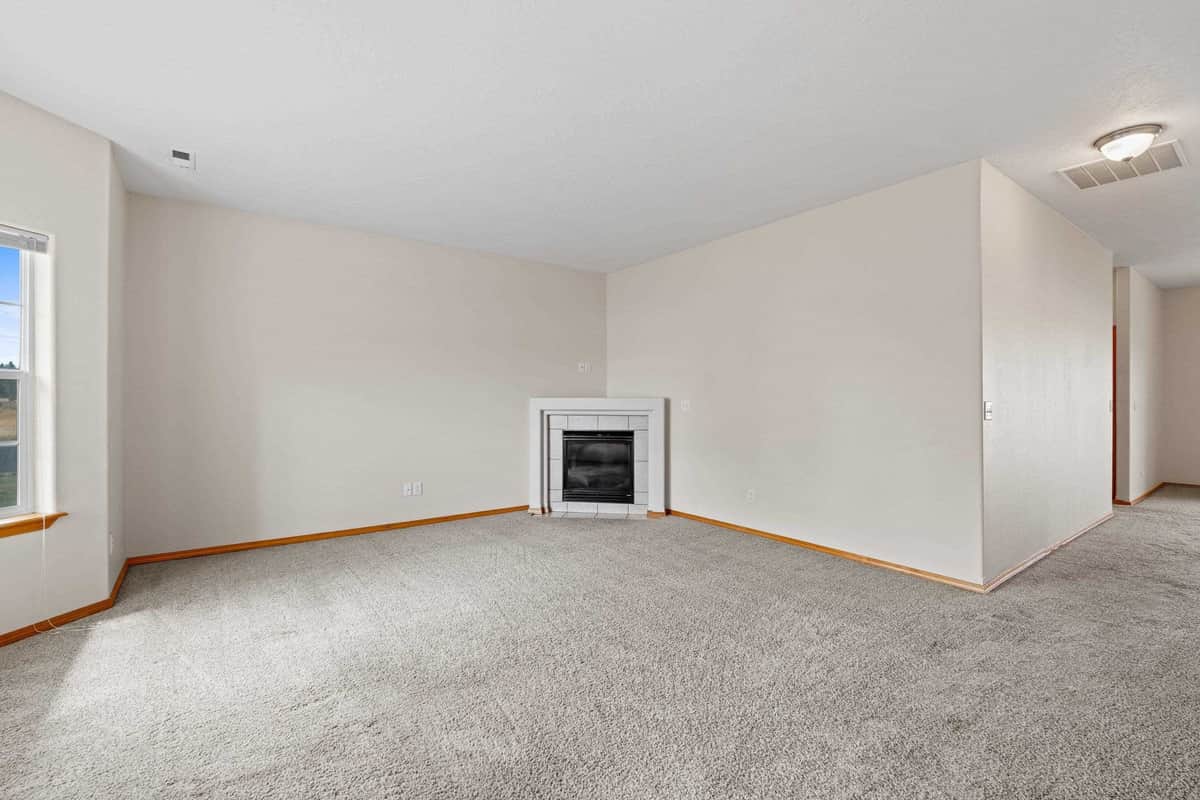 315 E Beverly Ave thumbnail 6