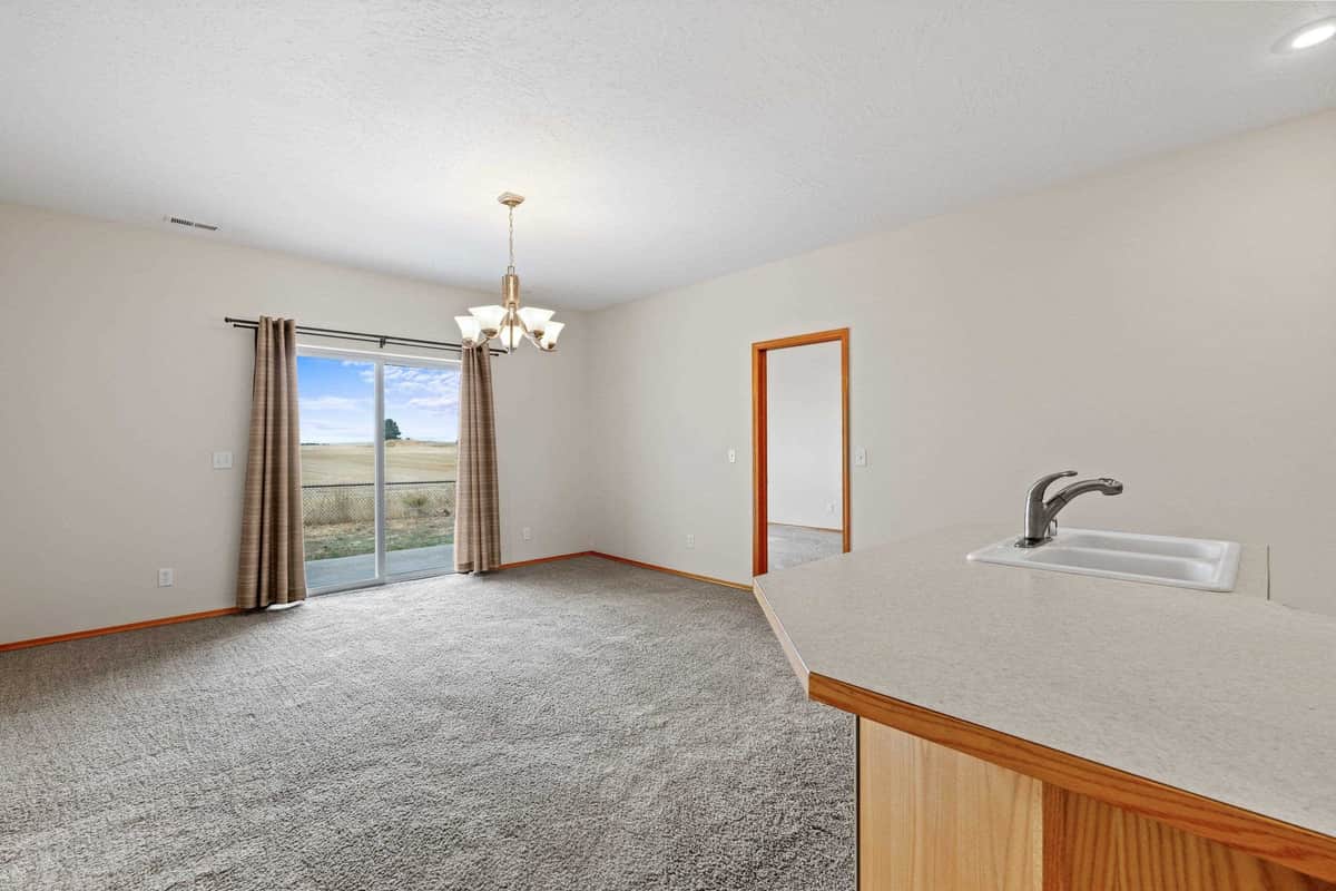 315 E Beverly Ave thumbnail 11