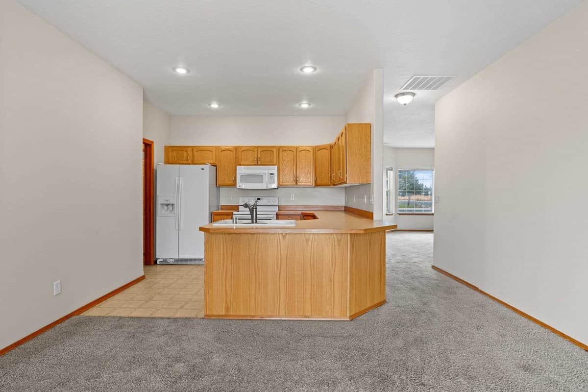 315 E Beverly Ave thumbnail 13