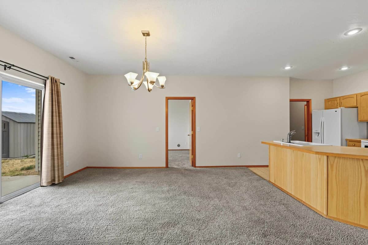 315 E Beverly Ave thumbnail 15