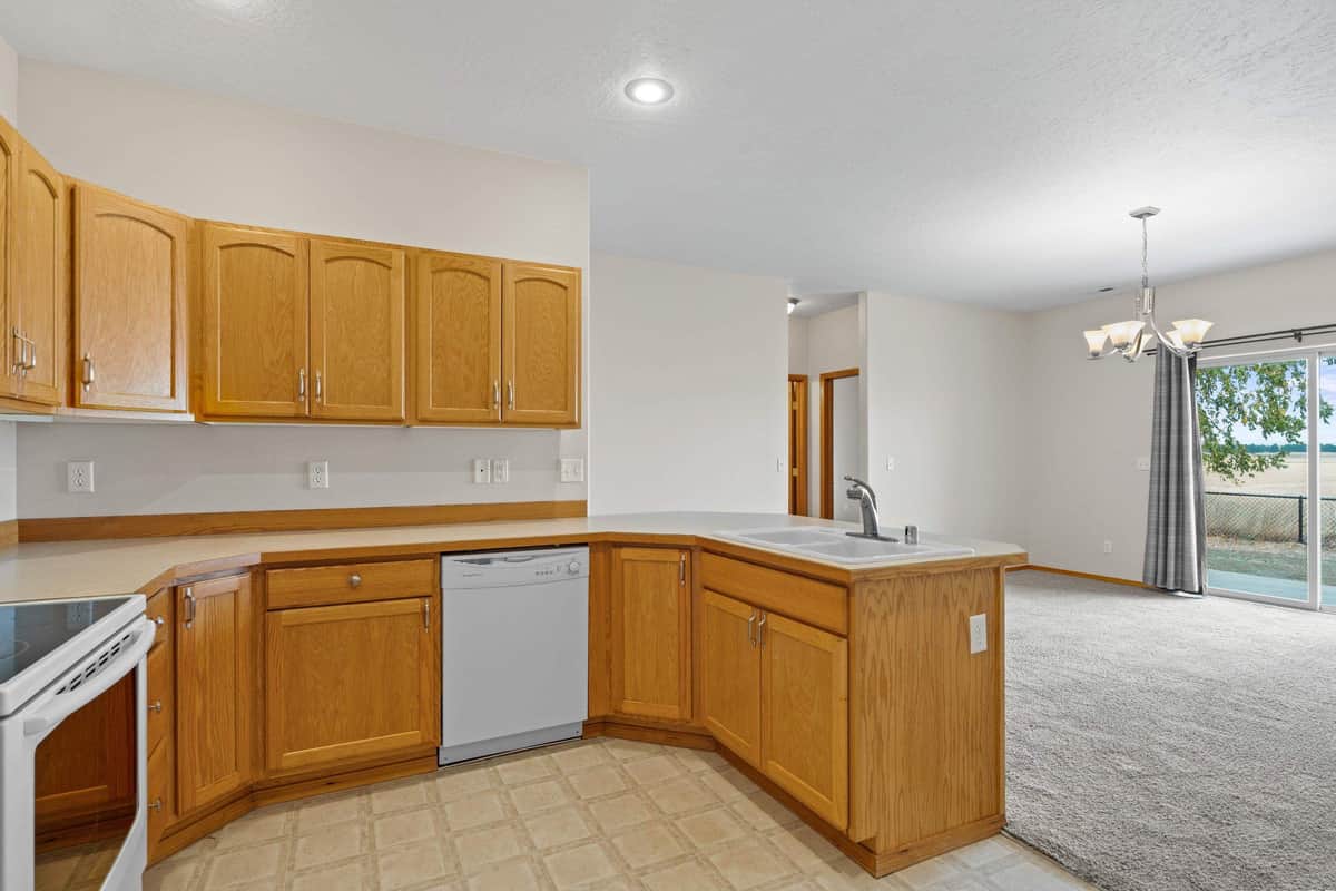315 E Beverly Ave thumbnail 17
