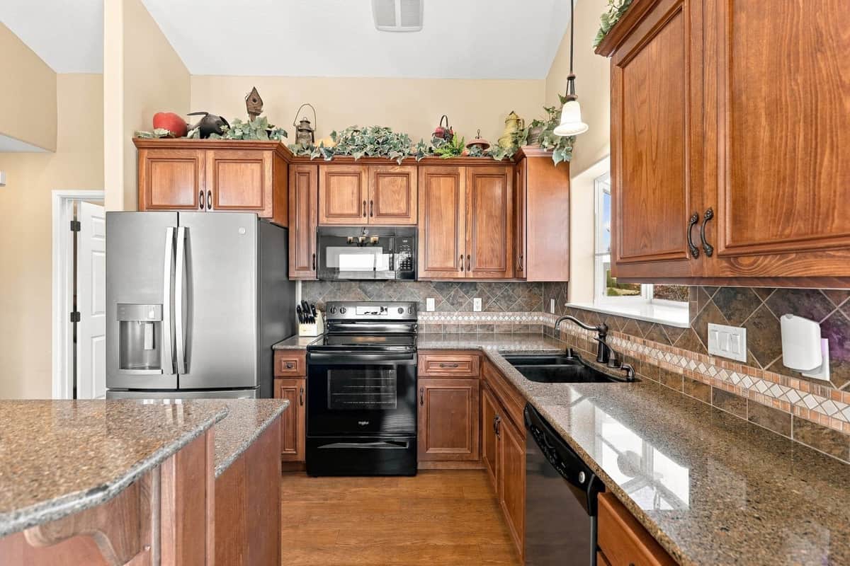 27511 N Scotts Hill Ln thumbnail 16