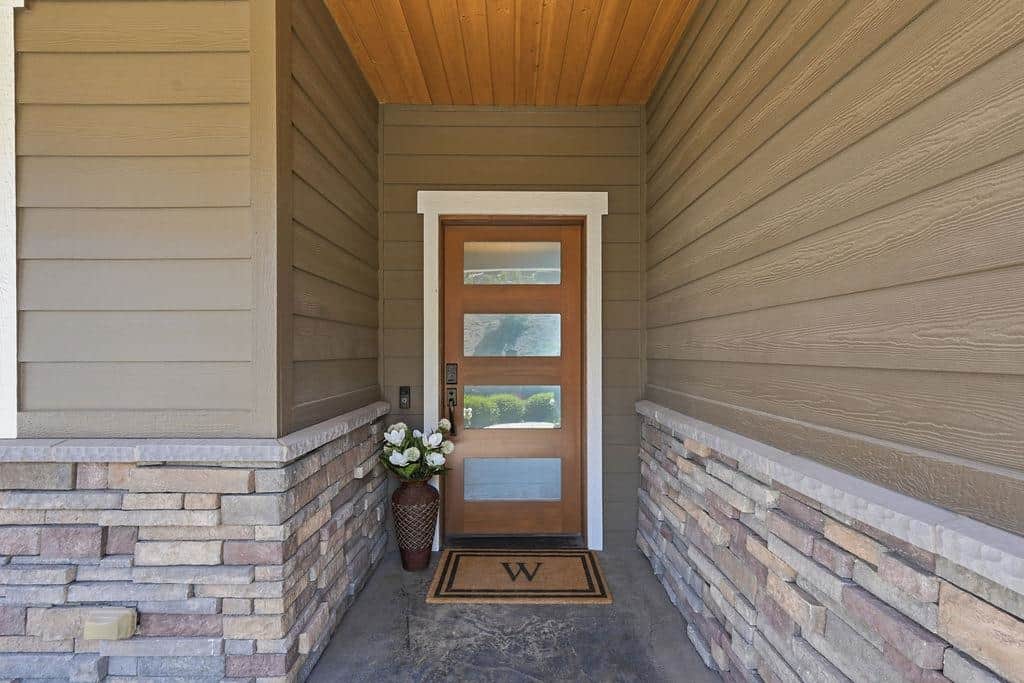1211 E Quartz Ln thumbnail 3