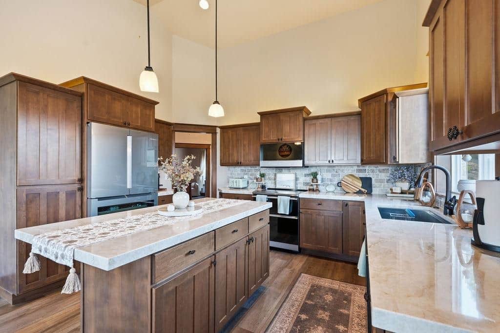 1211 E Quartz Ln thumbnail 7
