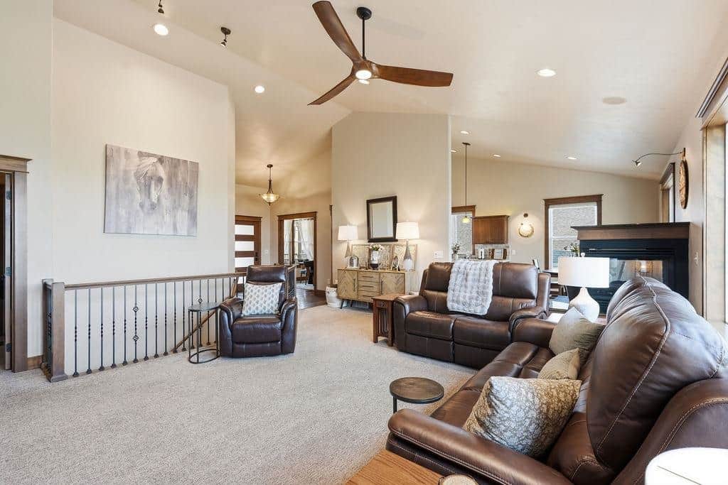 1211 E Quartz Ln thumbnail 20