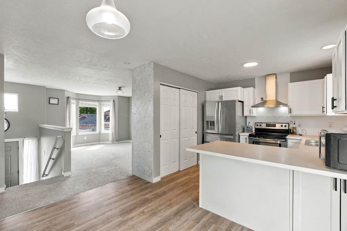9014 W Campus Dr thumbnail 6