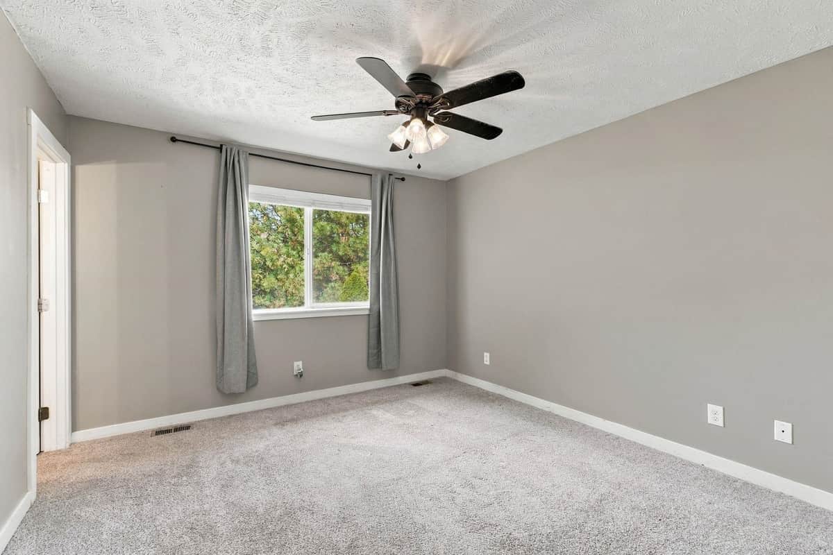 9014 W Campus Dr thumbnail 9