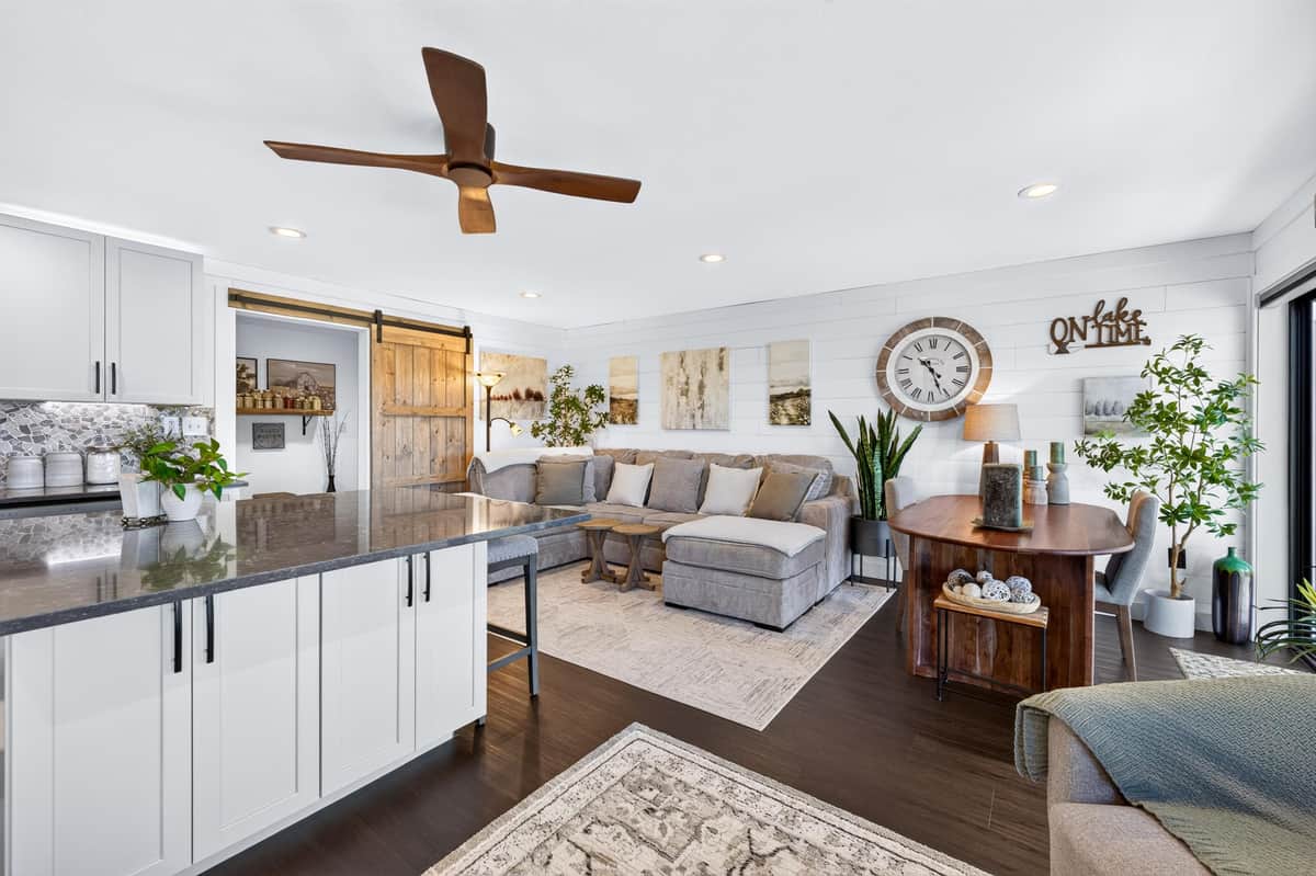 5186 Hunter Ridge Way thumbnail 9