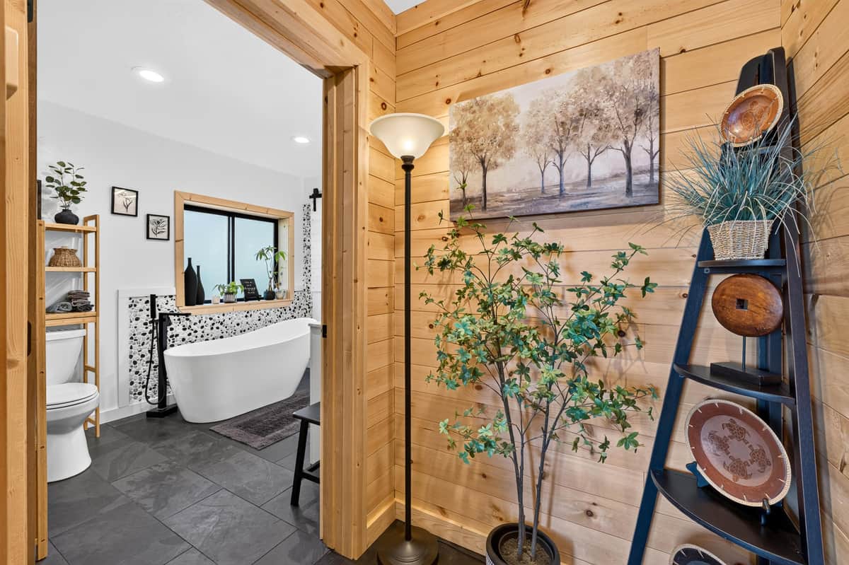 5186 Hunter Ridge Way thumbnail 19