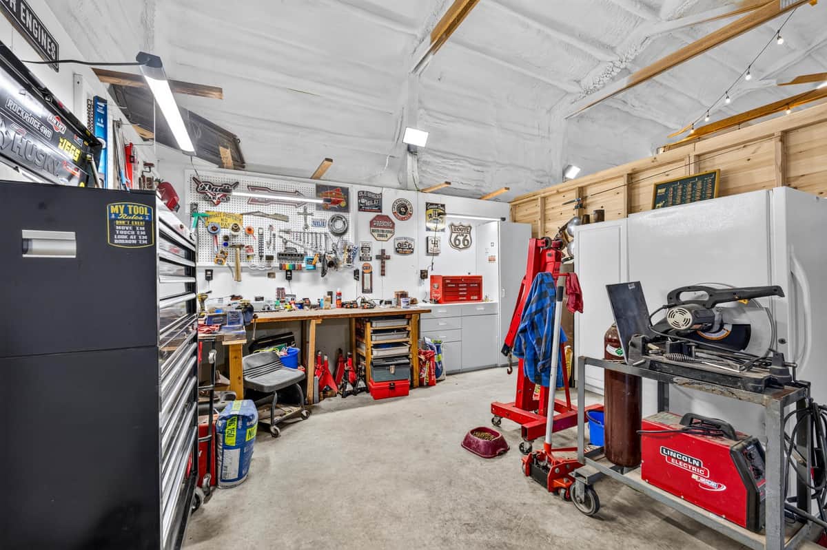 5186 Hunter Ridge Way thumbnail 32