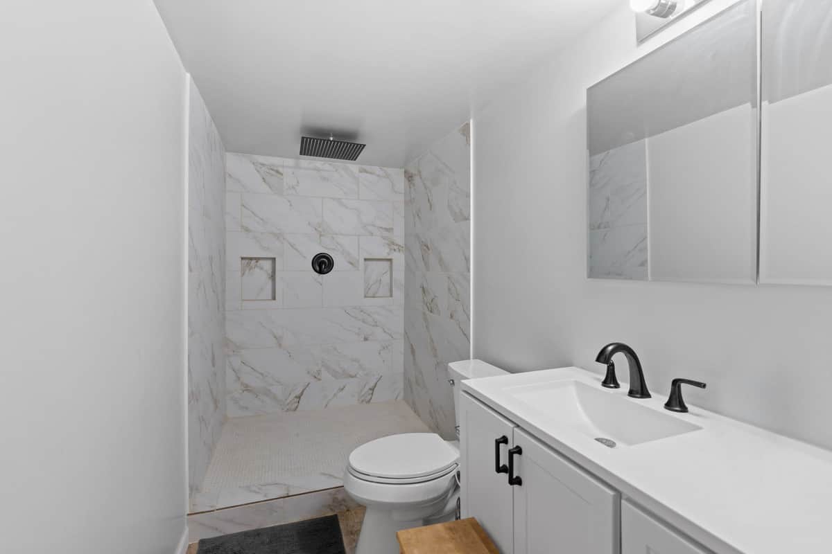 1029 W Crestview Rd thumbnail 33