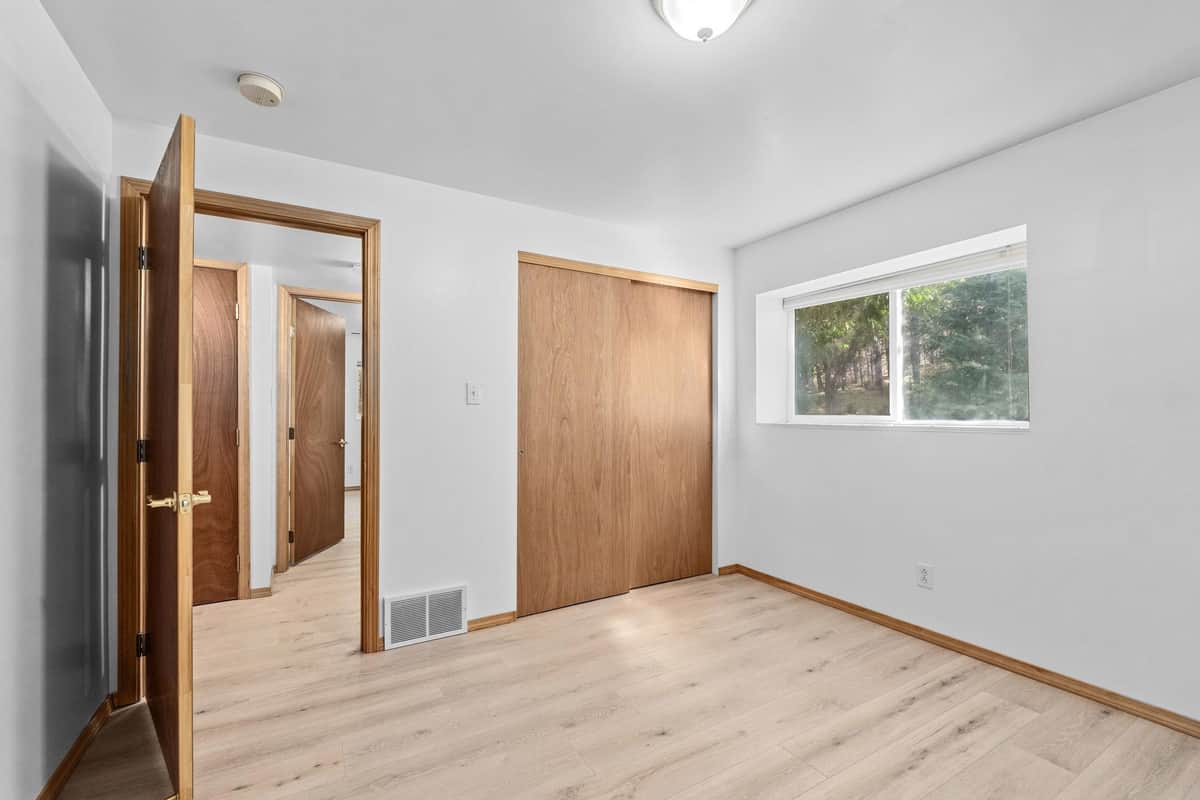 4605 E Greenbluff Rd thumbnail 23