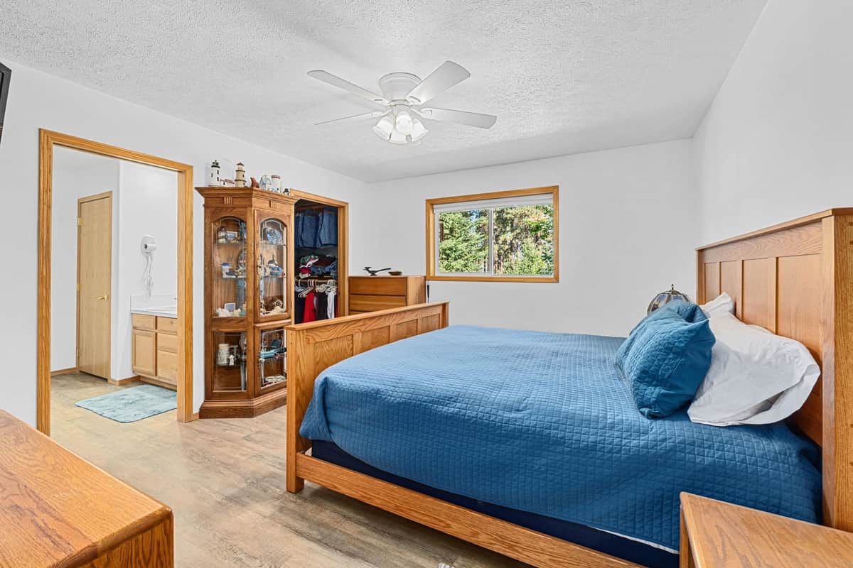 4605 E Greenbluff Rd thumbnail 17