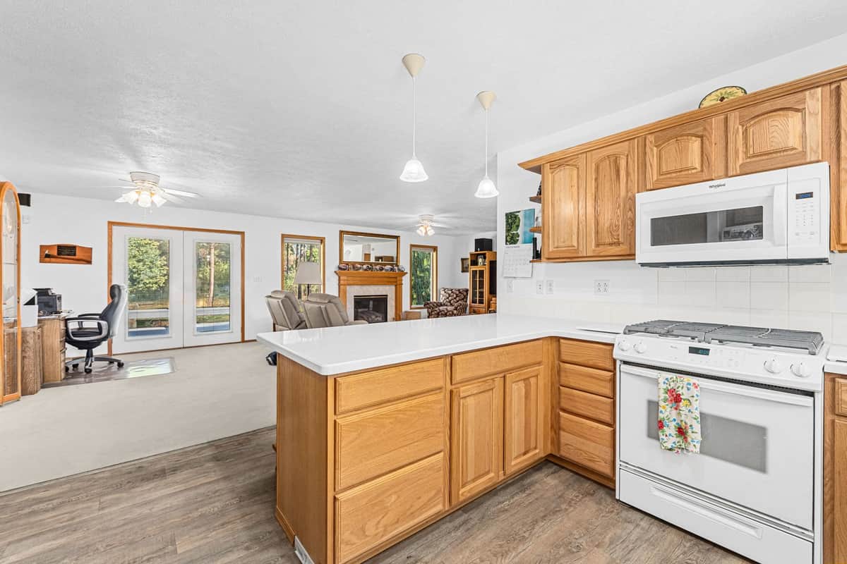 4605 E Greenbluff Rd thumbnail 14